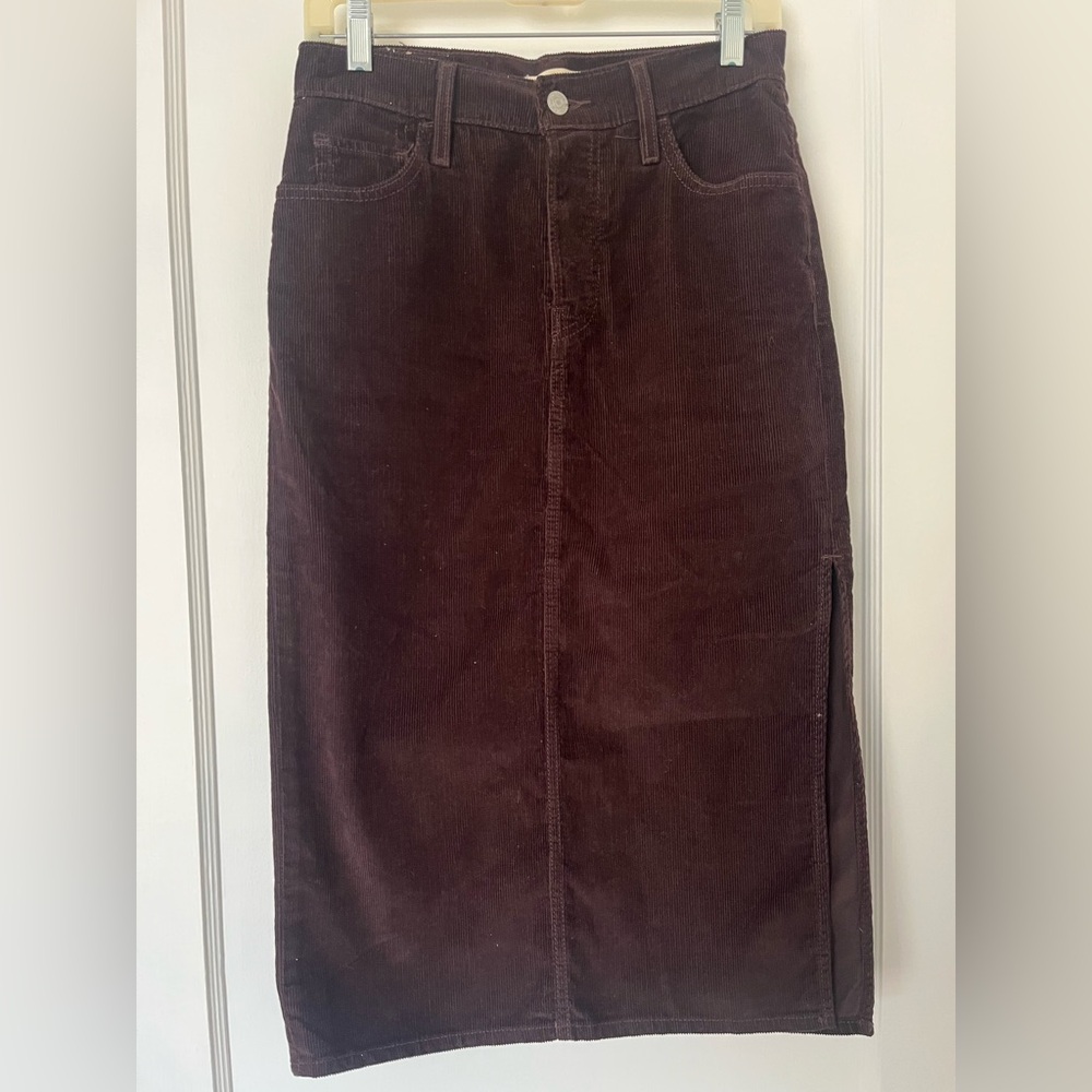 LEVI’S Corduroy Side Slit Button Fly Pencil Midi Skirt in size 26